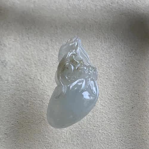 缅甸翡翠运财鼠福瓜钱袋子挂件