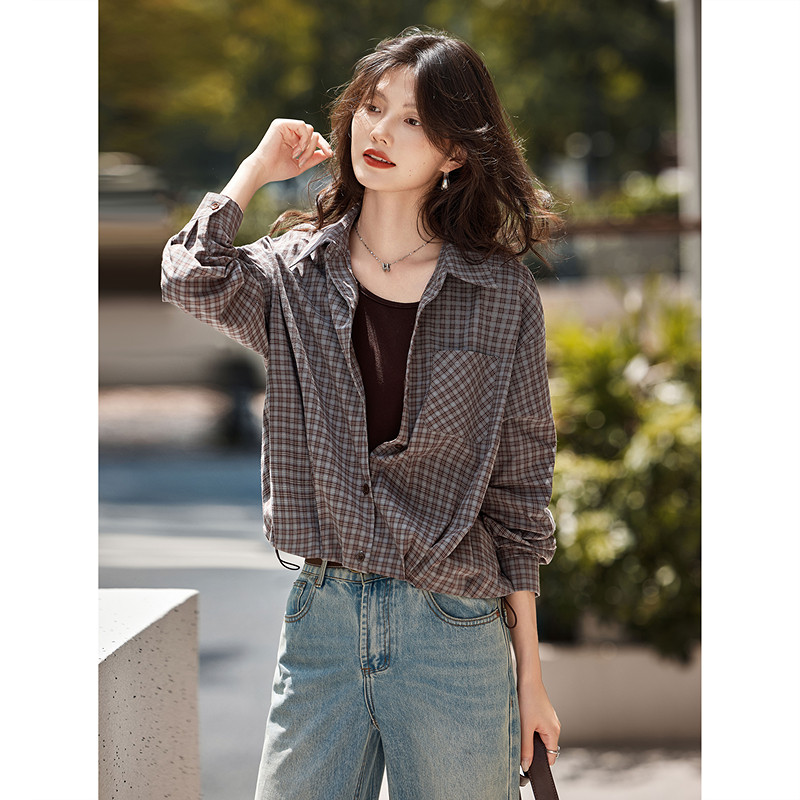 苏醒的乐园2026春季新款格纹短款假两件长袖衬衫女装上衣