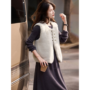 苏醒的乐园无袖仿皮草马甲2025年冬季新款外套上衣女