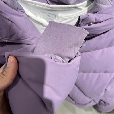 安踏女款2025冬季新款保暖宽松防泼水连帽短款羽绒服162517912S