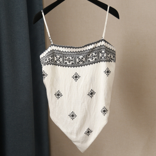 新款 通勤复古民族风蝴蝶结一字肩露肩性感绑带印花肚兜吊带背心女