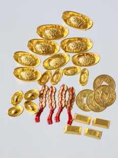 迷你玩具娃屋微缩食玩中式新年ob11小布兵人粘土场景金条元宝模型