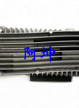 适用于奥迪A4L Q5 A5 B9原厂音响功放 8R0 035 223H F 13-16款