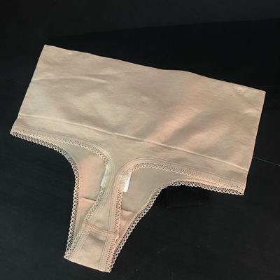 高腰小花边丁字裤