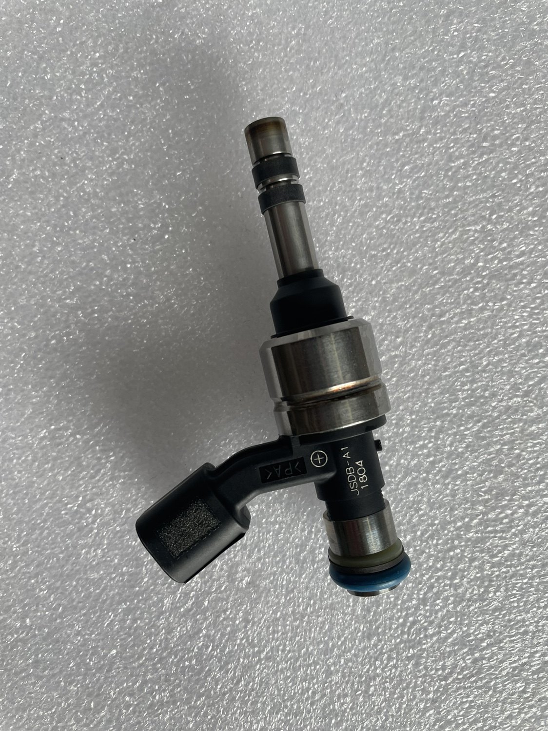 适配凯迪拉克SRX XTS ATSL ATS XT5 喷油嘴 高压喷油嘴 喷射器