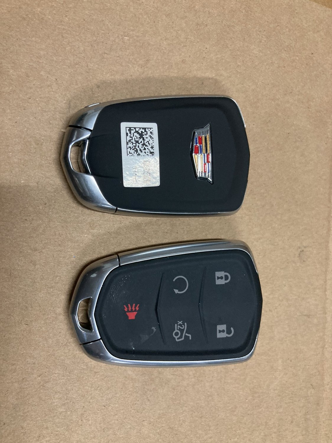 适配凯迪拉克 XTS ATS XT5 XT4 遥控器 车门钥匙 按钮