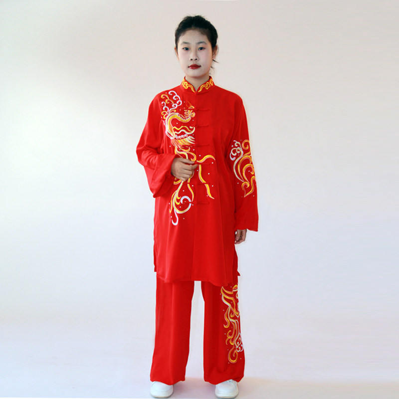 拳心拳意收腰中长太极服红色绣凤