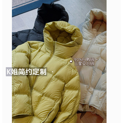 2025新款百搭连帽泡芙小方格女短款保暖羽绒服外套白鸭绒冬季外套