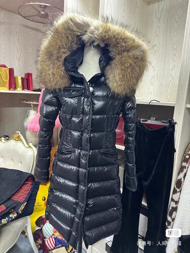 蒙口羽绒服真貉子毛领保暖加厚修身中长羽绒服大衣外套女黑色亮面