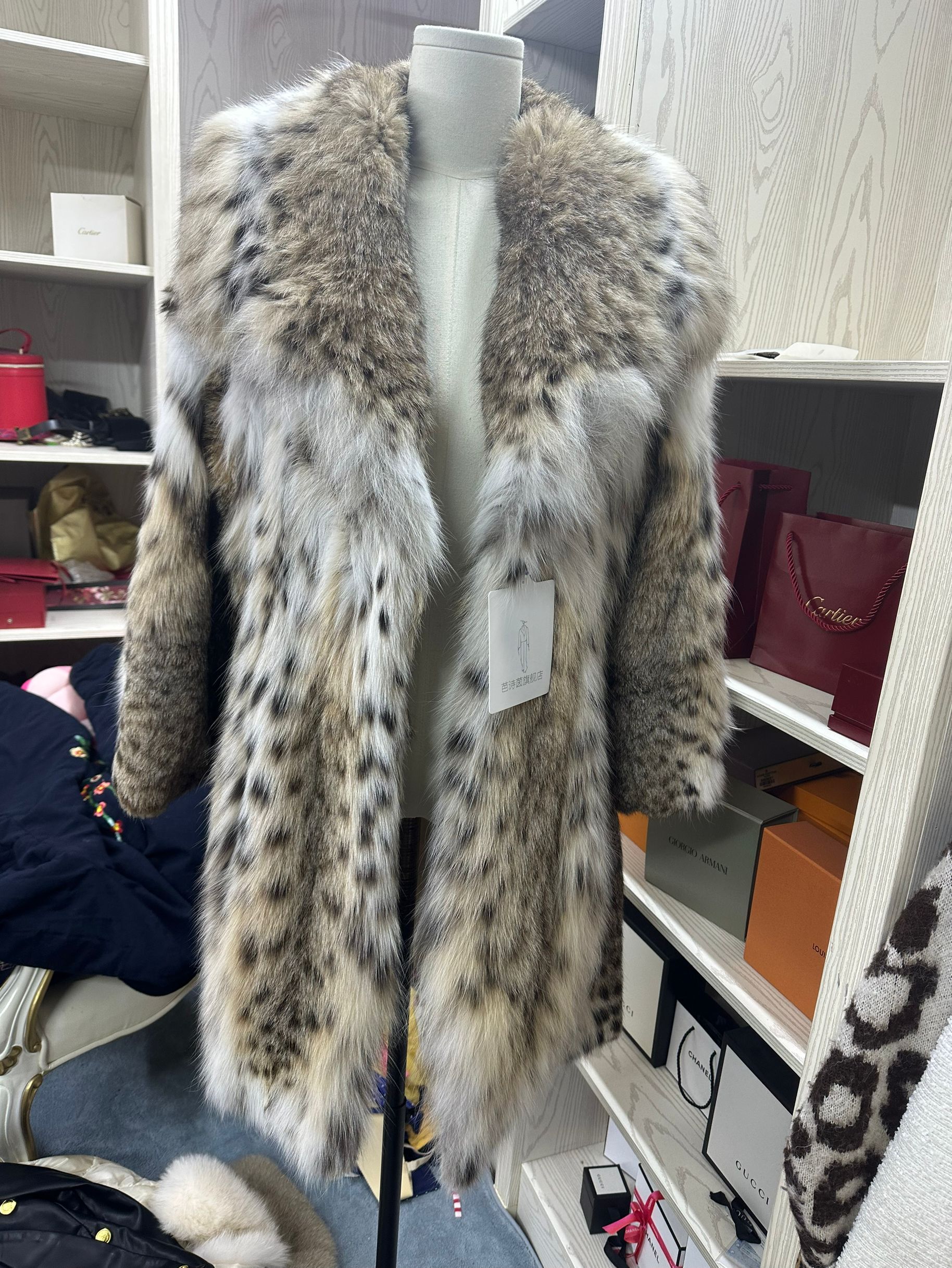 美国山猫大衣女新款Lynx皮草原色裘皮美猫斑点猫中长款外套半白