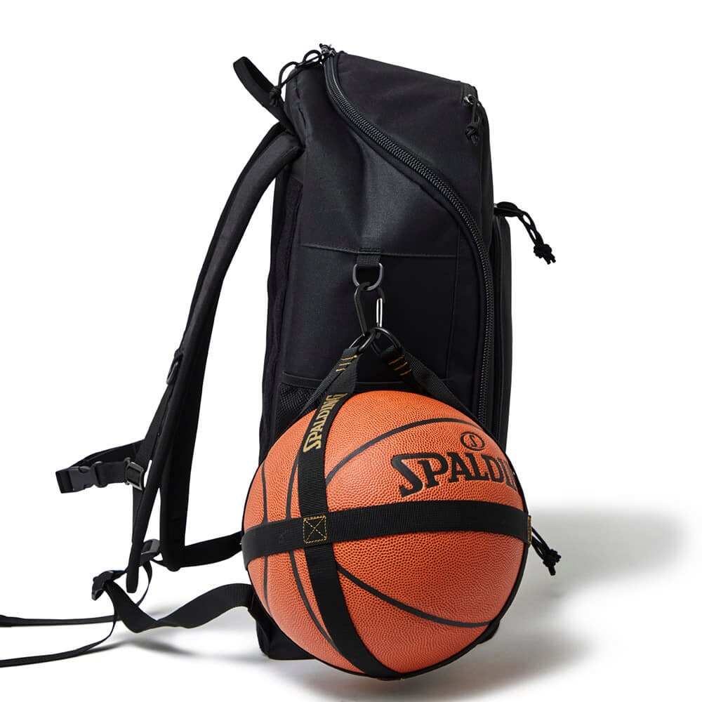 新款日本Spalding/斯伯丁背包40升大容量 黑色×白色拉链双肩背包