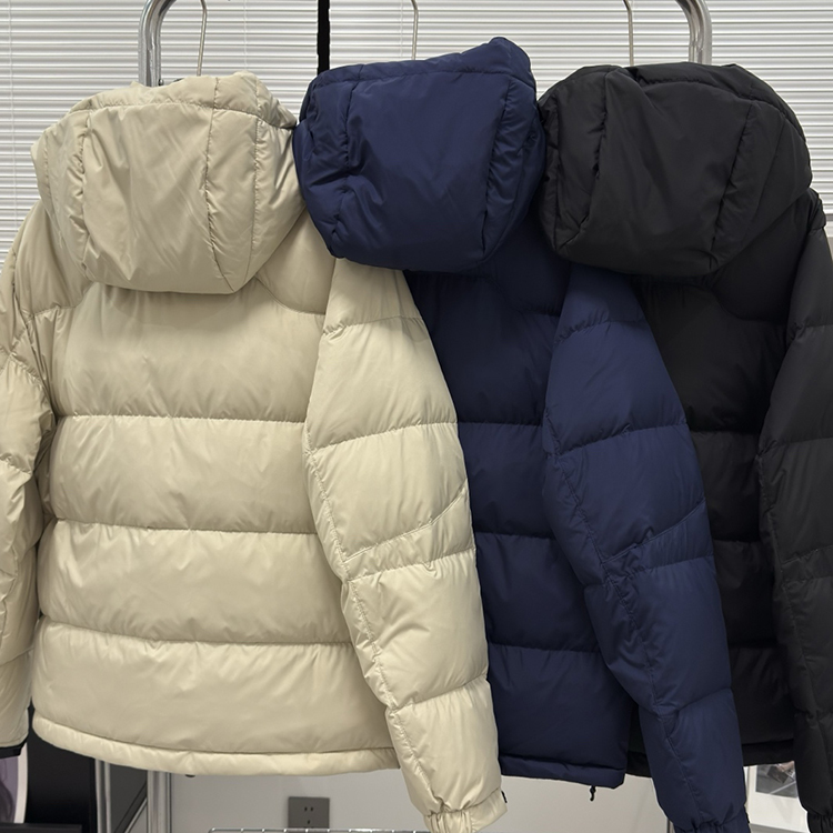 【1108】冬季新款青年流行男女情侣款户外运动休闲加厚羽绒服DS