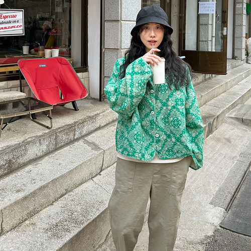 日系棉佩斯利印花短外套
