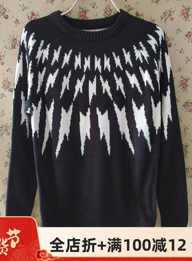 特价专柜正品秋冬时尚百搭圆领套头毛衣女黑白间色上衣长袖MAC23