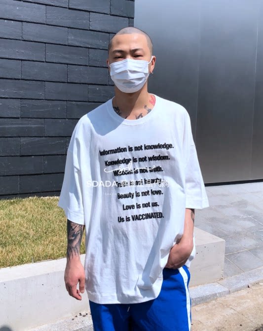 字母印花宽松棉质短袖T恤