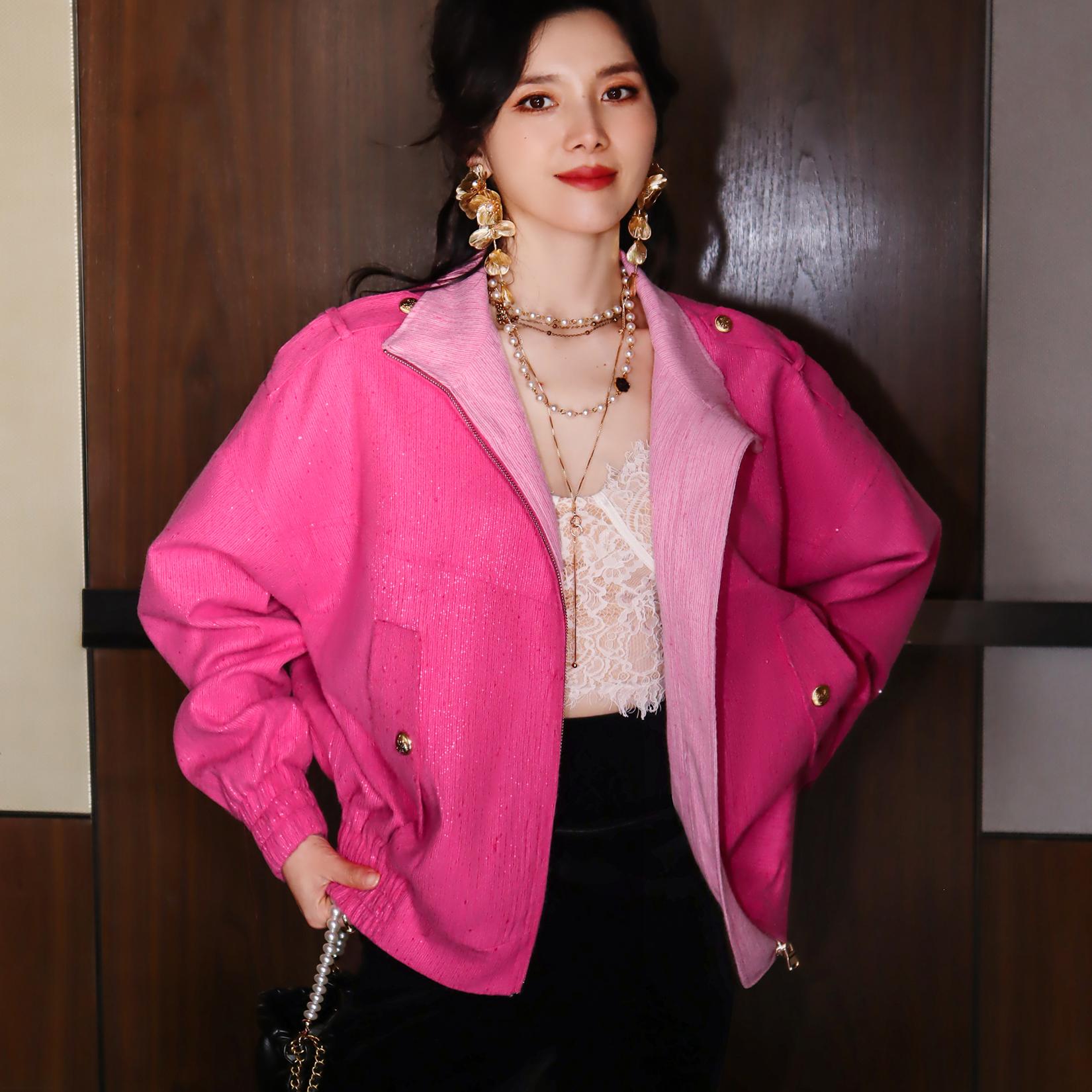 时尚粉拼玫红色小香风外套