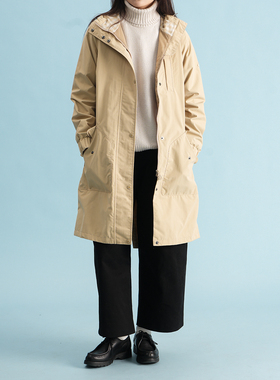现货 Barbour 女款Greylag防水防风轻便款连帽风衣外套LWB0712