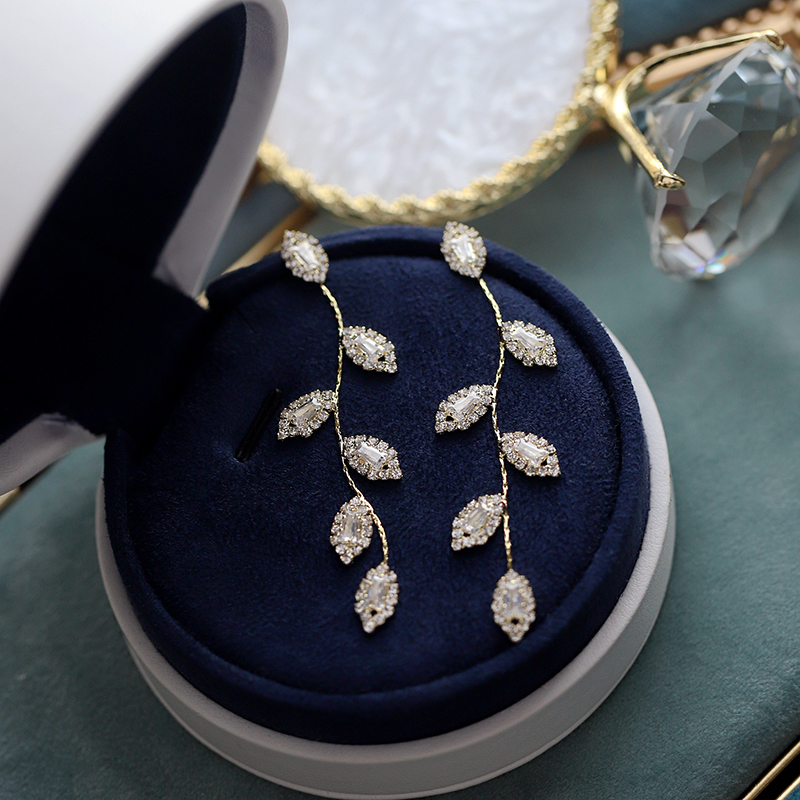 极速日韩精e致流苏叶子合成锆石花卉网红耳环女植物耳线长款超仙