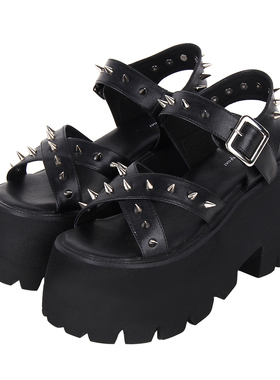 普普家 2024夏季新品朋克PUNK铆钉厚底松糕梅花底凉鞋L062