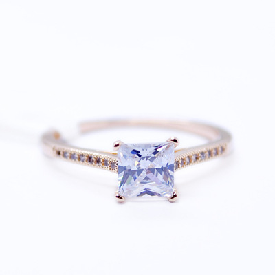 丽晶合金饰品时尚风镶钻戒指