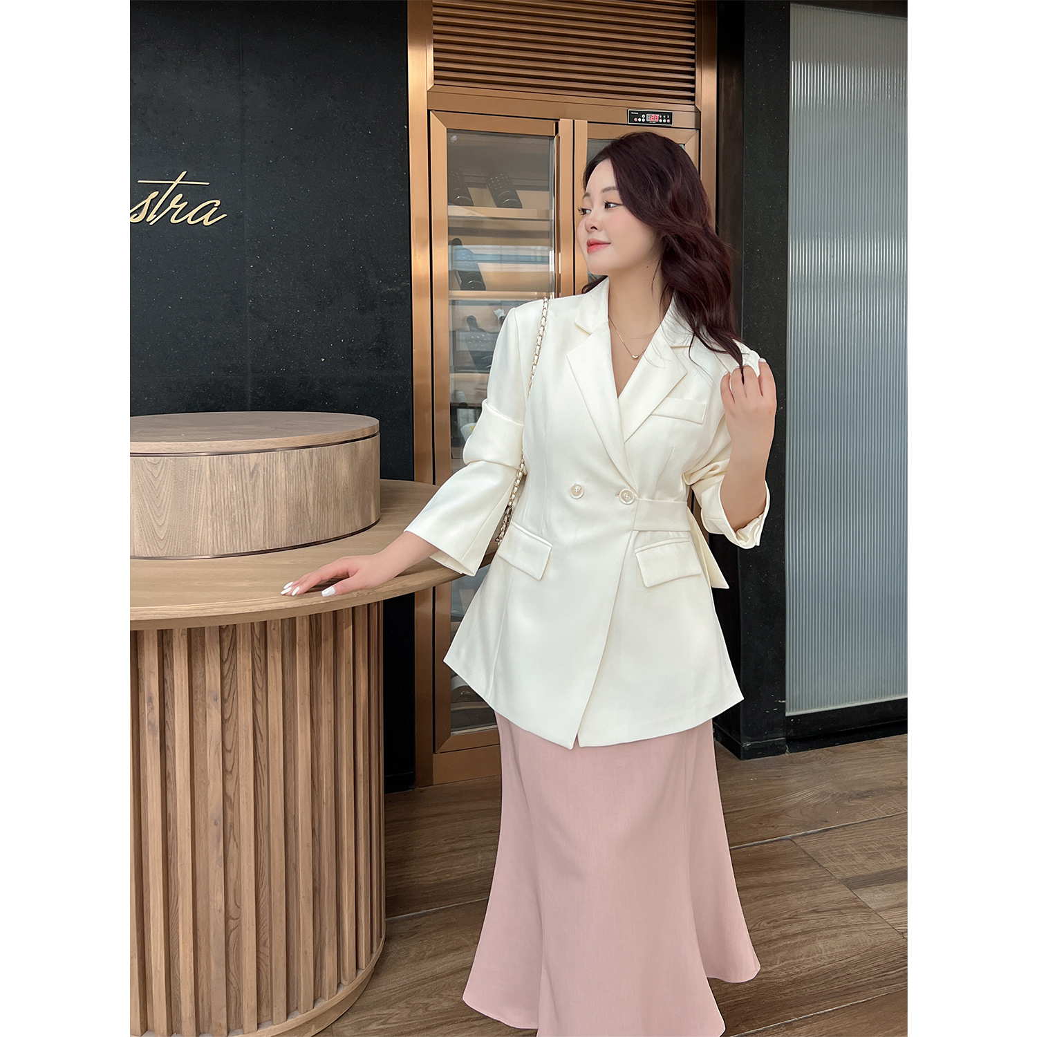 大码百分百职场收腰西装外套女