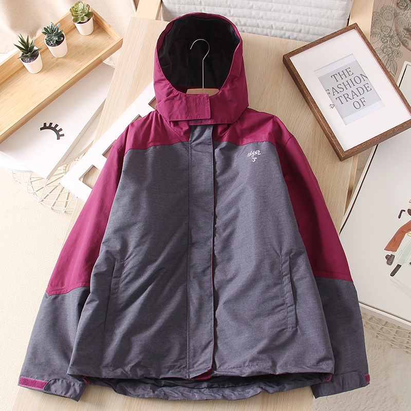 拼色户外防风防水连帽冲锋衣