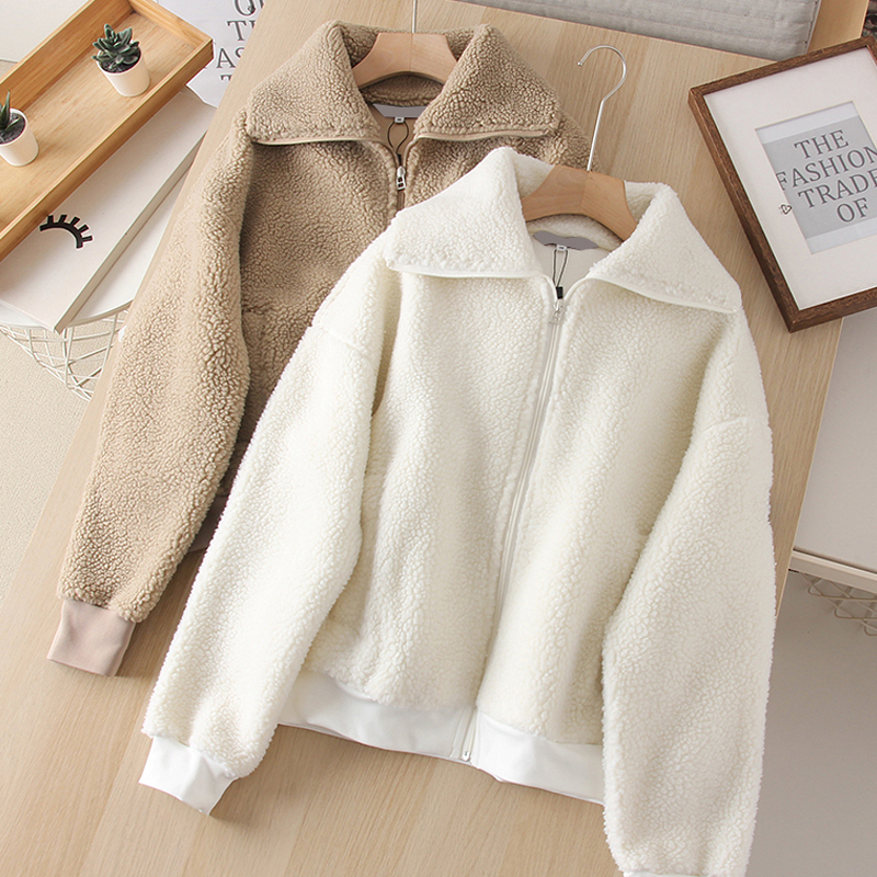 法国高端纯色羊羔绒外套