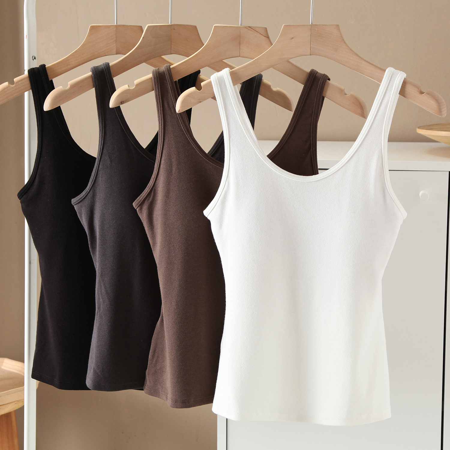 收腰显瘦宽肩带背心女吊带上衣