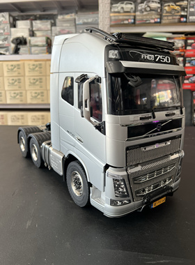 田宫 1/14沃尔沃Volvo FH16 XL750 4X2 RC模型拖头卡车三轴遥控车