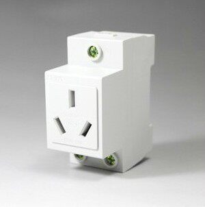 正泰模块10a导轨插座