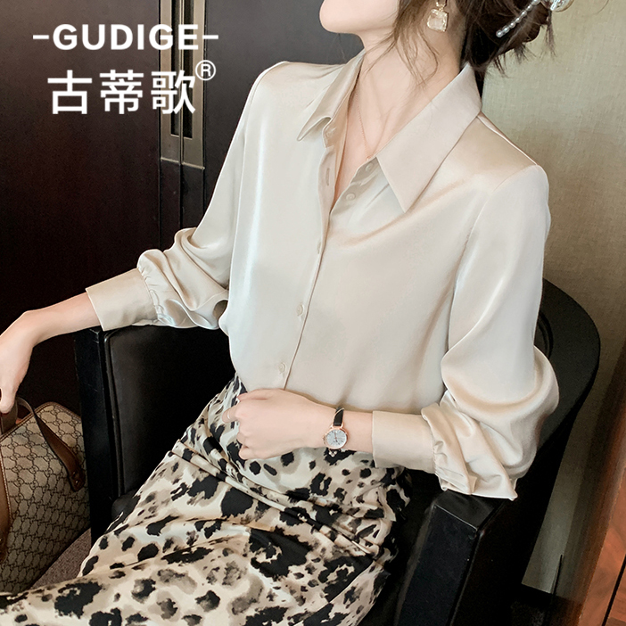 垂感百搭风古蒂歌缎面衬衣