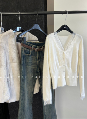 自留蜜熊绒！亲肤柔软WAN能百搭 法式睫毛蕾丝拼接V领针织打底衫