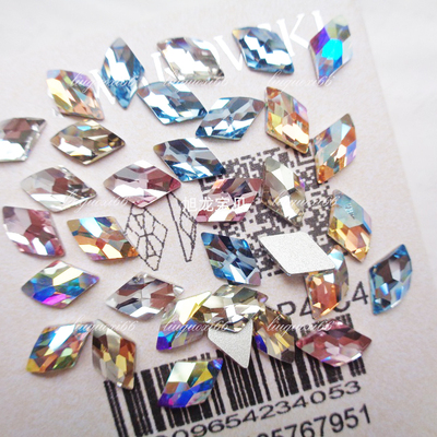 施家华子平底水钻菱形美甲