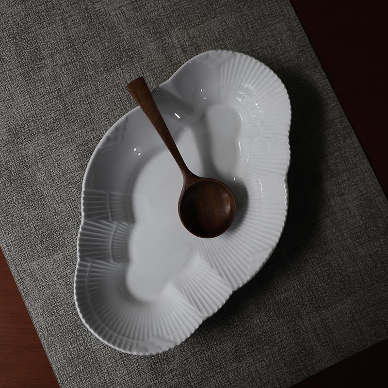 山水一间新款陶瓷高颜值盘子