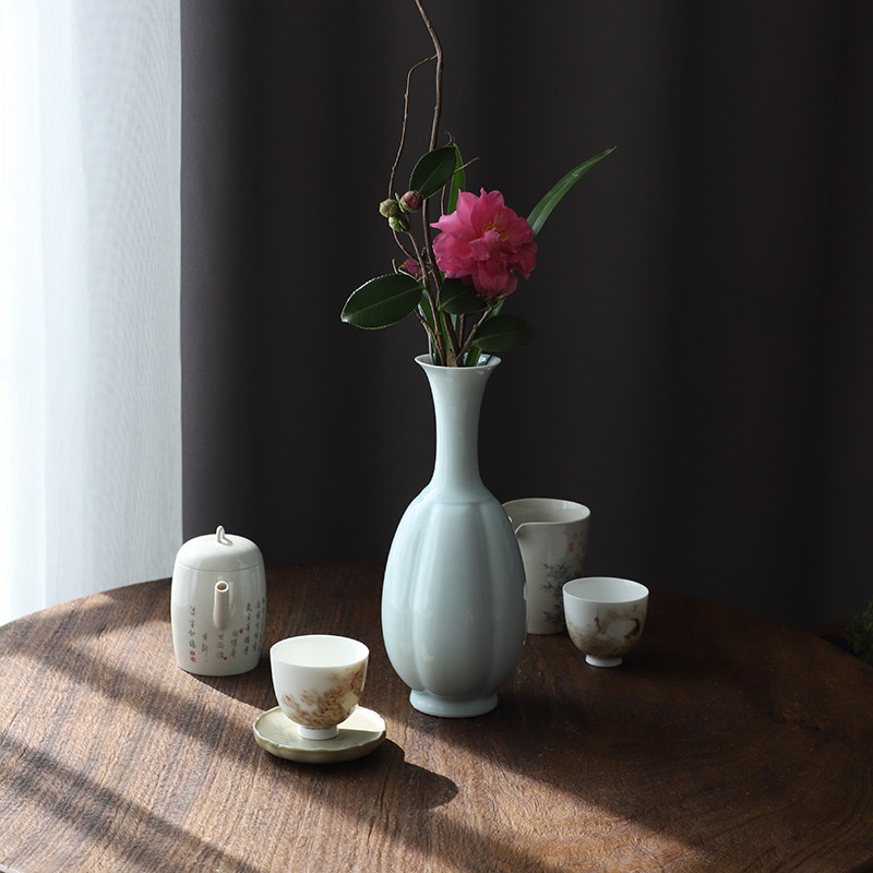 山水一间仿宋风陶瓷花瓶青瓷花器中式禅意桌面摆件茶室插画瓶