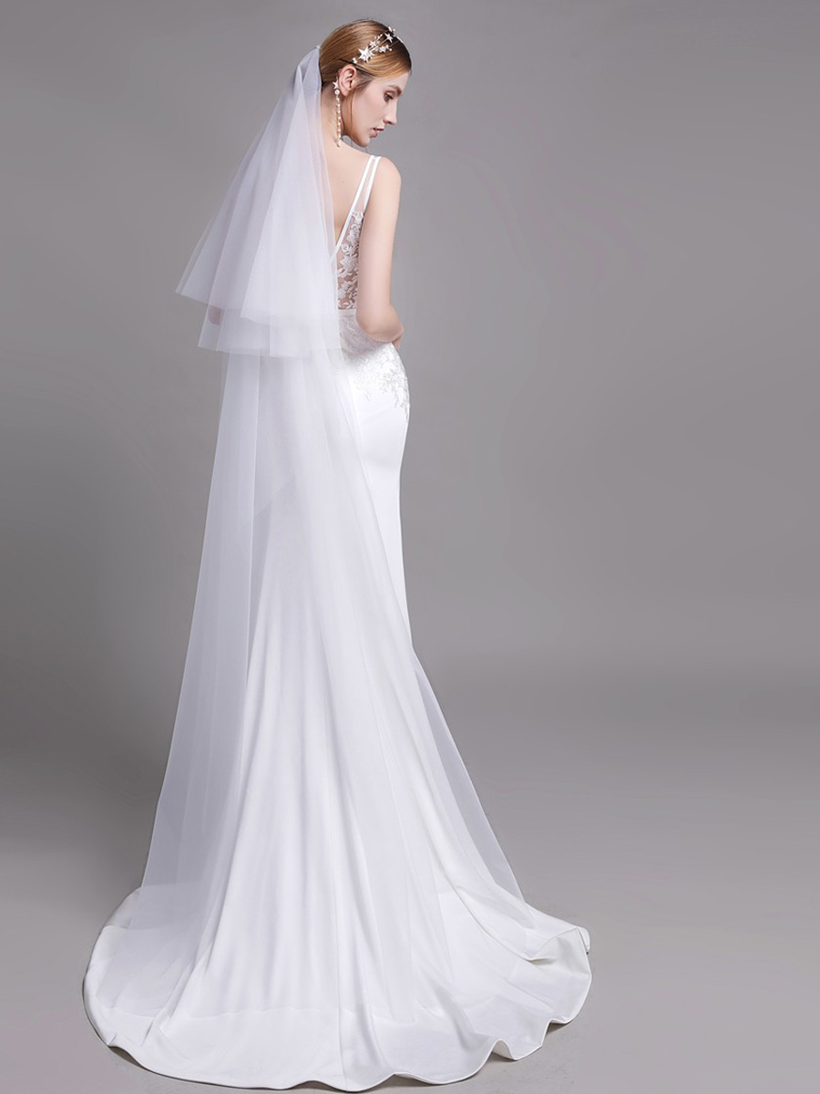 Genuine lace evening dress, garden lights, wedding dress, open shoulders,  Genuine lace evening dress, garden lights, wedding dress, open shoulders,