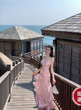 Sun雅乔【人鱼之歌】光泽感缎面荷叶边吊带连衣裙