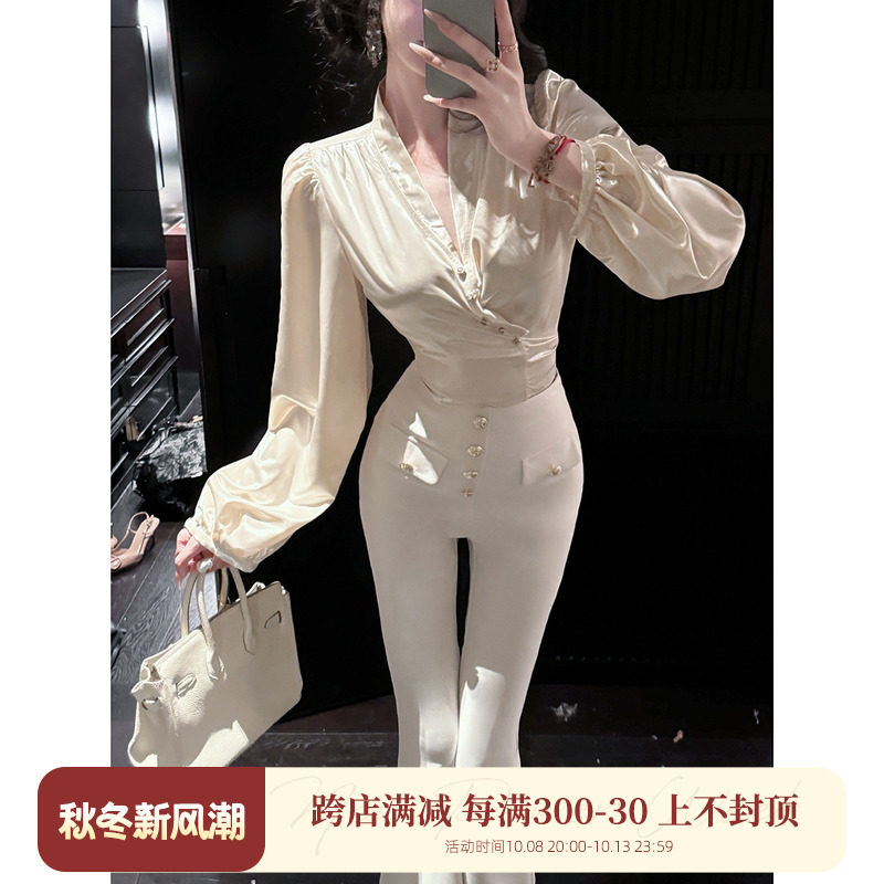 Sun雅乔【钓系姐姐】设计感法式V领绑带灯笼袖衬衣