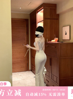 【雅乔定制】春夏百搭显瘦立体蕾丝镂空高腰微喇牛仔裤女白色裤子
