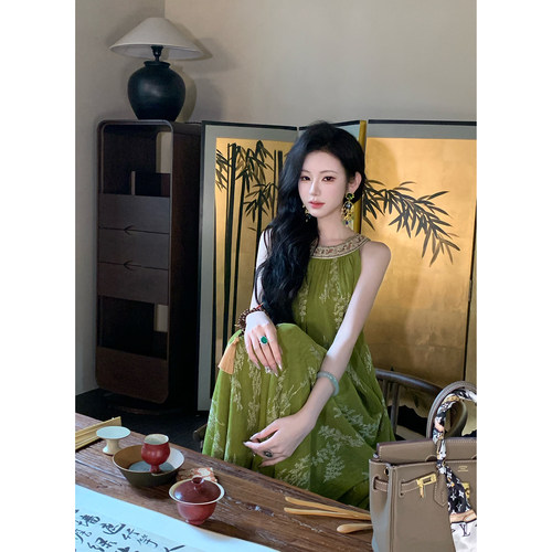 Sun雅乔【松烟翠】大女主新中式气质腰部腰带圆领挂脖连衣裙长裙
