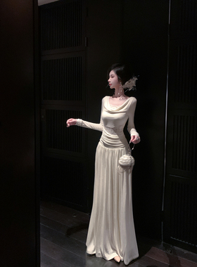 Sun雅乔【塞纳河畔】秋冬温柔风加绒天丝针织长袖连衣裙百褶长裙