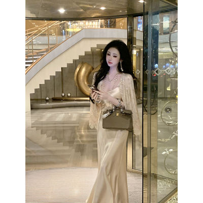 Sun雅乔【顶奢典藏】春装长袖气质名媛重工串珠亮闪闪短外套女