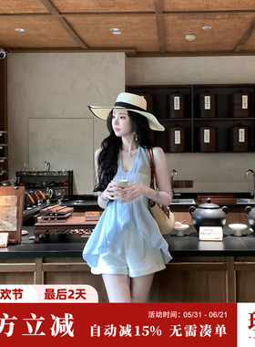 Sun雅乔【浅夏清和】夏季花苞娃娃衫设计感蓝色V领挂脖天丝上衣女