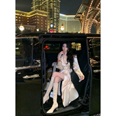 绝代风华 早秋女装 时尚 雅乔 重工轻奢气质鎏金缎长款 风衣外套