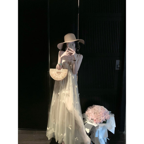 Sun雅乔【轻歌漫舞】夏季减龄甜美立体蝴蝶网纱吊带连衣裙长裙子