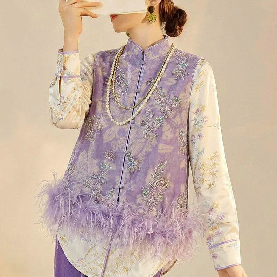 新中式重工钉珠刺绣鸵鸟毛马甲背心2026春仙女国风金丝绒烧花坎肩