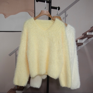 新款 毛衣女2026春季 慵懒风套头上衣11801 温柔V领仿水貂针织衫 时尚