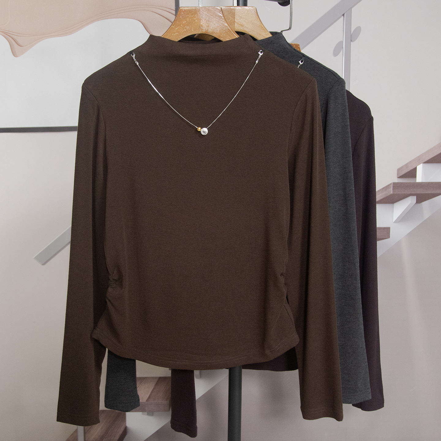 时尚半高领长袖t恤女2025秋冬新款修身显瘦百搭打底衫上衣潮11559