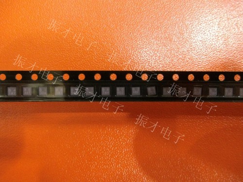 低噪声GaAs HEMT MGF4953A   封装:QFN-4