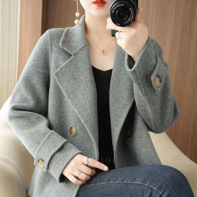 气质侧兜短款双排扣西服毛呢外套